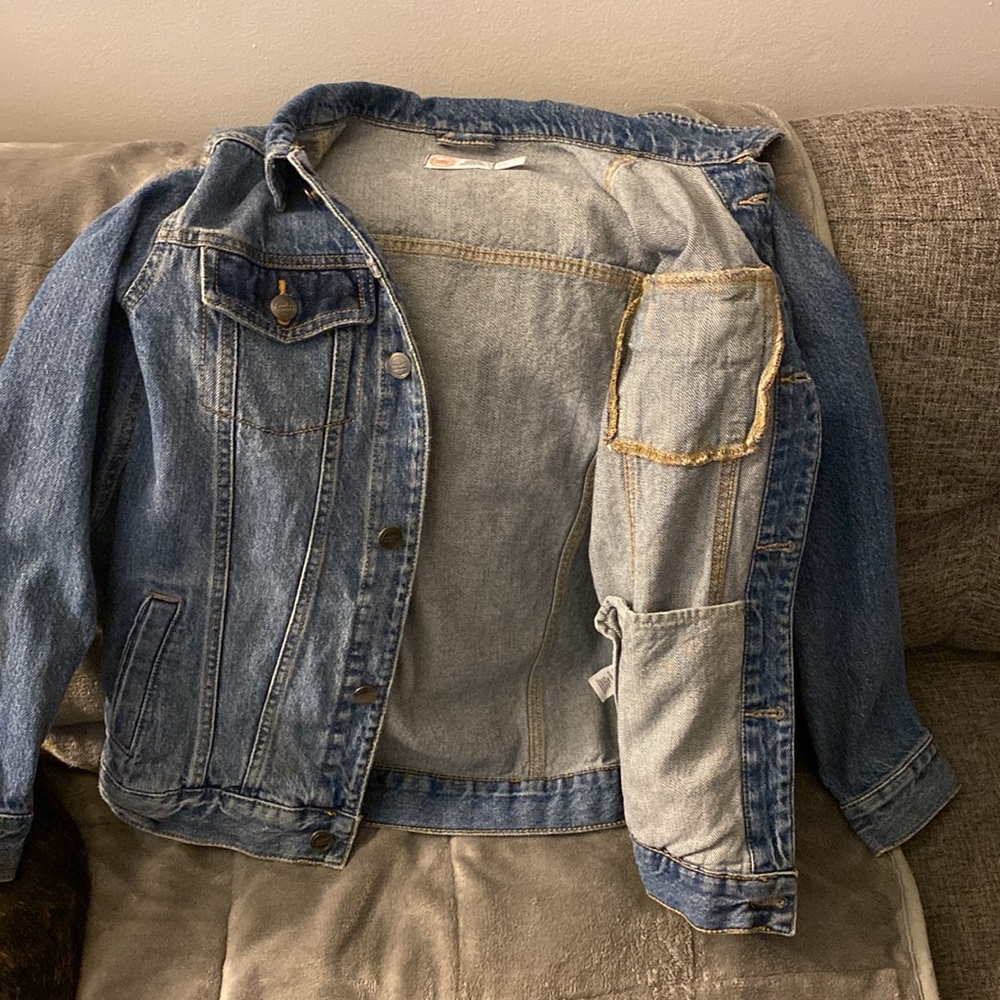 Jean jacket - Picture 2 of 4